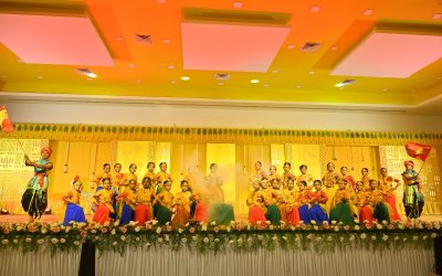 ஆண்டு விழா கொண்டாட்டங்கள்: குழந்தைகளை விடுதல் மற்றும் பெறுவதற்கான முறை
