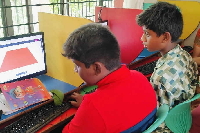 Students mastering Polypad math visualization tool during STEM workshop at top-rated school in Salem